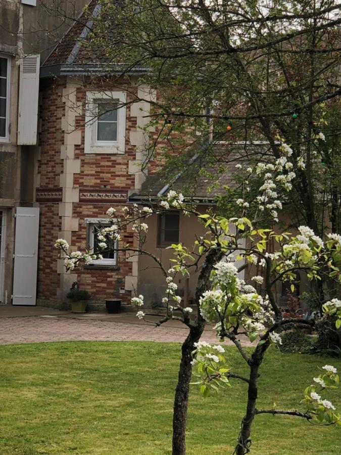 Apartament Gite De L'Atelier Herminois Sainte-Hermine Zewnętrze zdjęcie